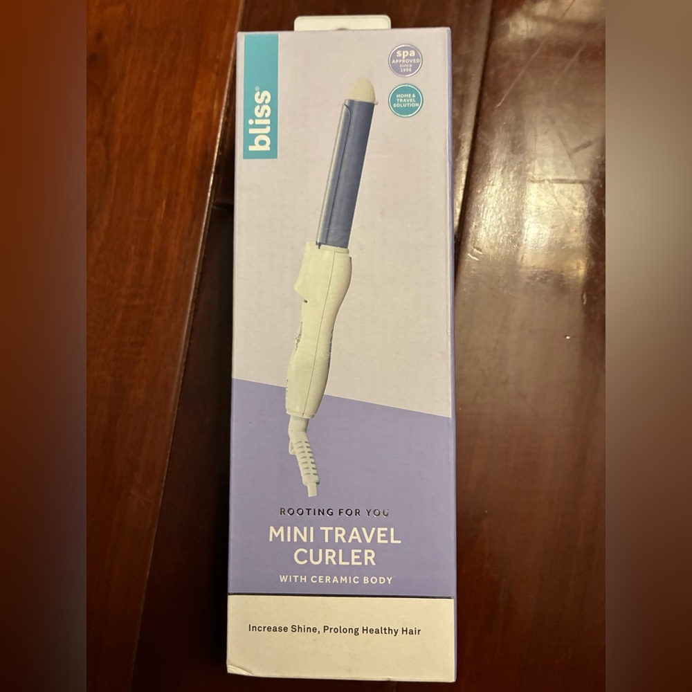 Bliss Mini Travel Curler- Blue and White. BRAND NEW, sealed.